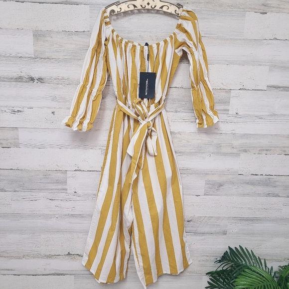 PrettyLittleThing Mustard Striped Bardot Jumpsuit - Picture 6 of 13